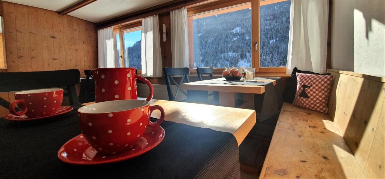 B&B Piz D'Err Tinzen エクステリア 写真